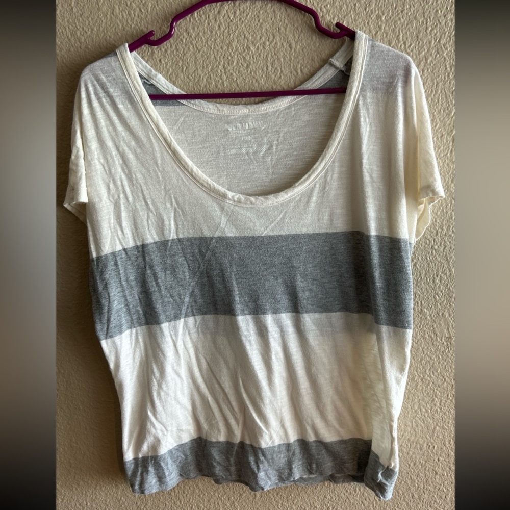 Old Navy Shirt Large